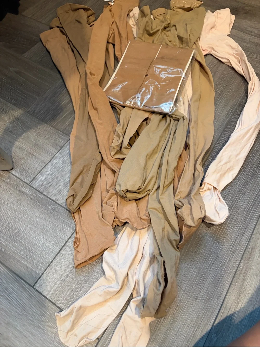 Bundle of Neutral Tone Sheer and pink dance tights